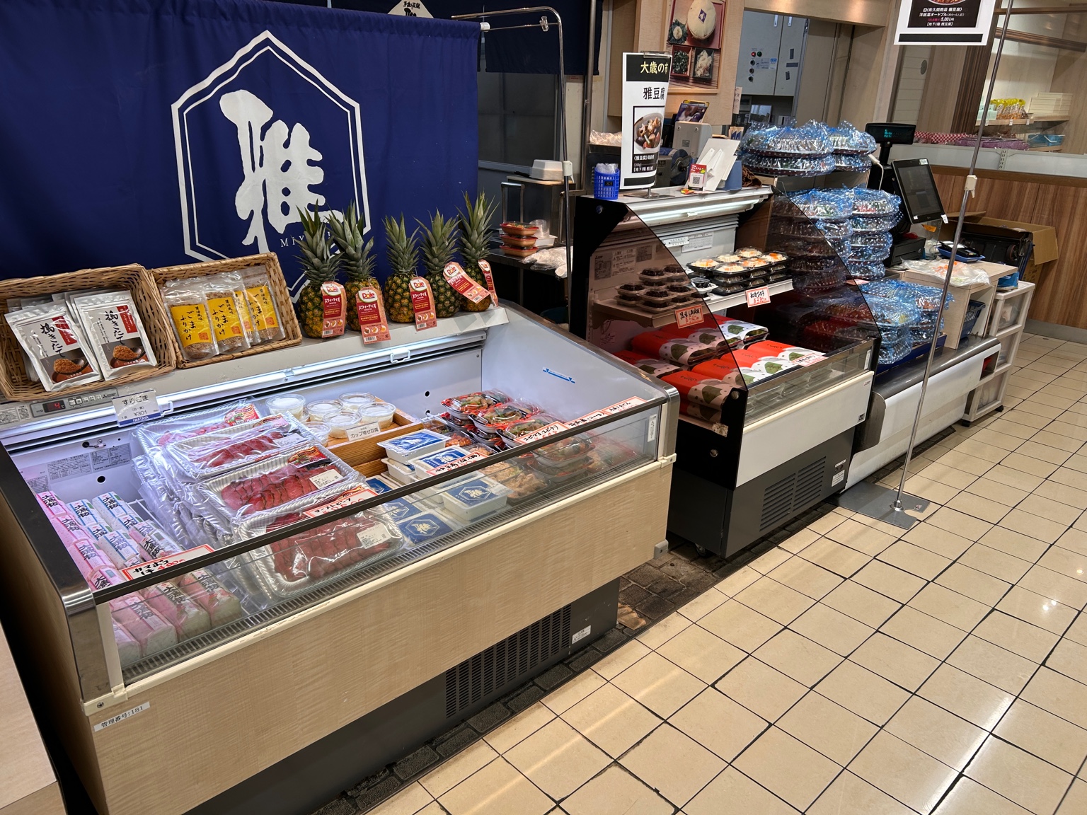 岩田屋久留米店 売場